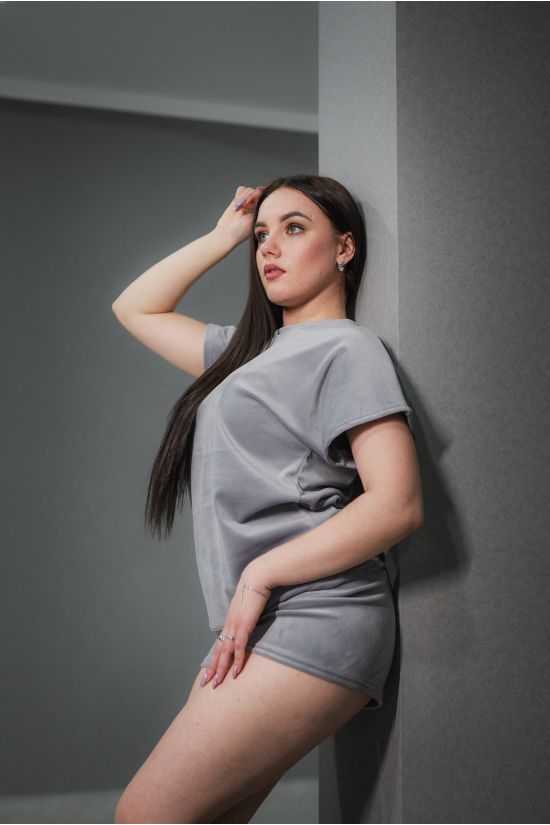 Женский костюм плюш-велюр (футболка+шорты) - Y.M Textile